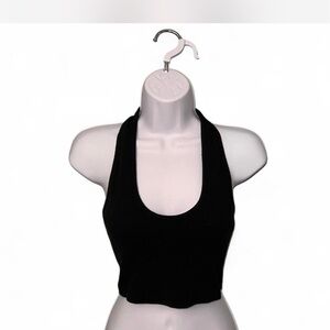 PrettyLittleThing Black Sleeveless Fitted Crop Top